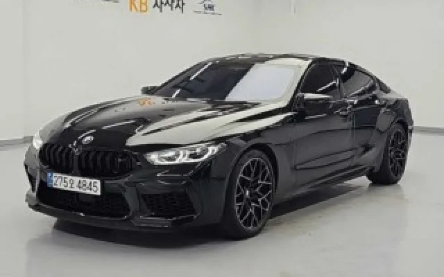 인천신용불량자중고차렌트 M8 4.4 그란쿠페 컴페티션 매물 사진 11 - 2025/01 13,265km