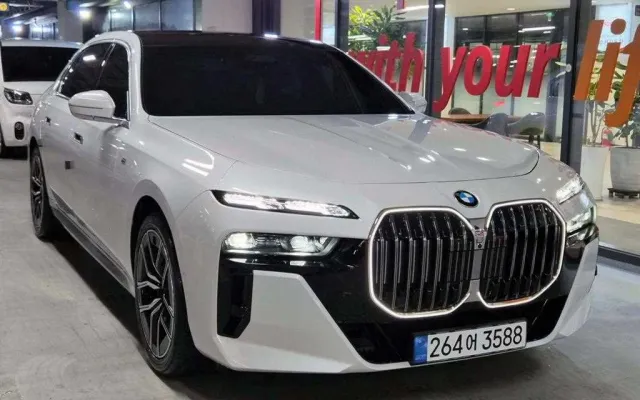 인천신용불량자중고차렌트 7시리즈 (G70) 740i xDrive M 스포츠 매물 사진 6 - 2025/06 11,460km